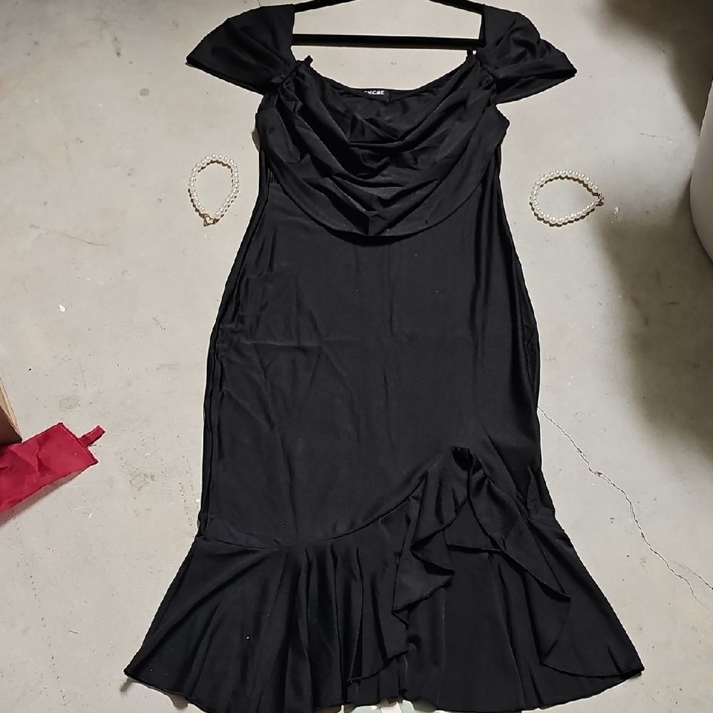 Nwt Elegant Black Off-Shoulder Dress With 2 Bracelets